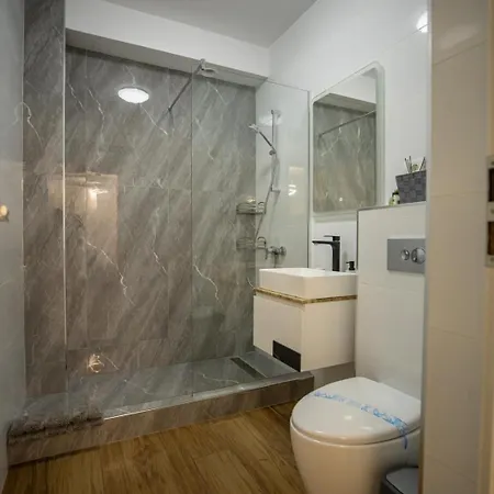Cavo Luxury